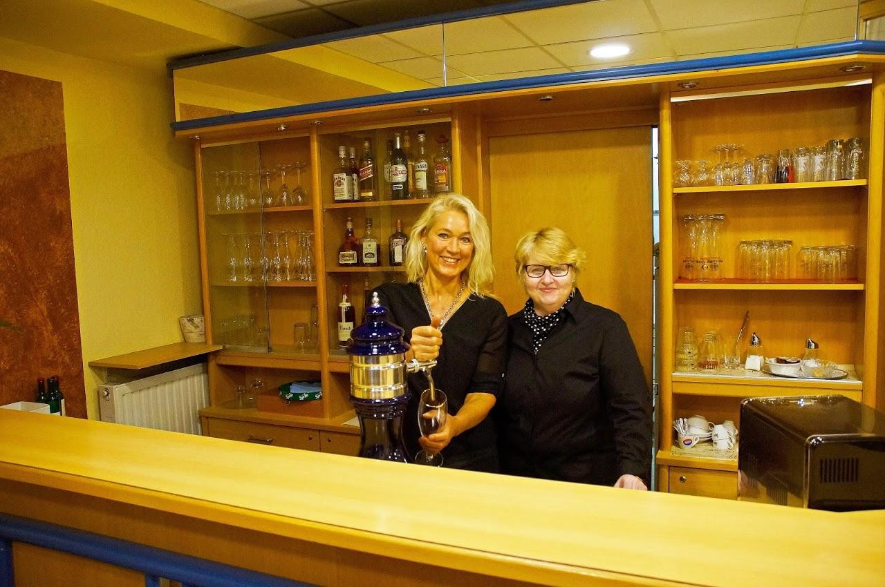 Hotel Alberga Mettmann Bagian luar foto